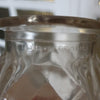 Petit vase style Art Déco en verre moulé transparent forme arrondie et hexagonale - Hello Broc