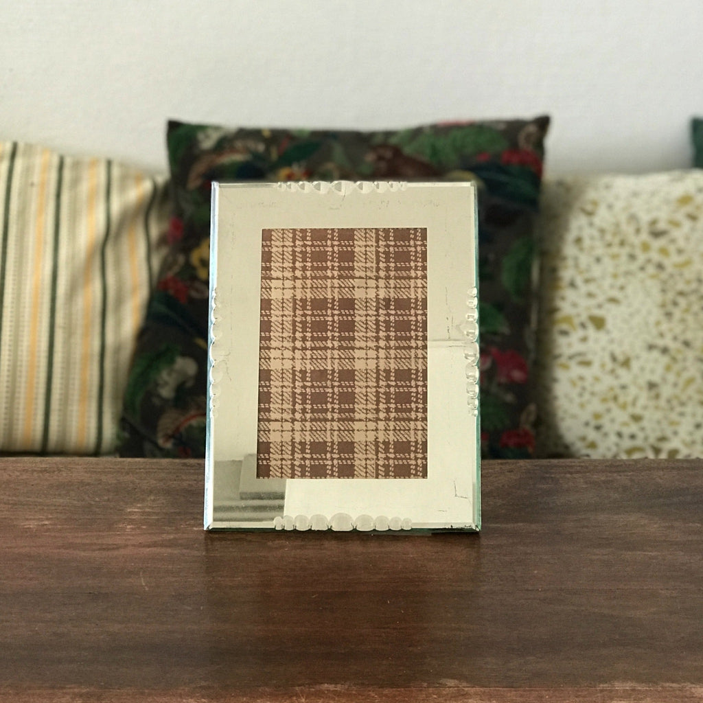 Cadre photo miroir à poser biseauté motifs décoratifs 24 x 18 cm par Hello Broc brocante en ligne