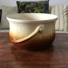 Cache-pot en céramique bicolore imitation marmite par Hello Broc brocante en ligne