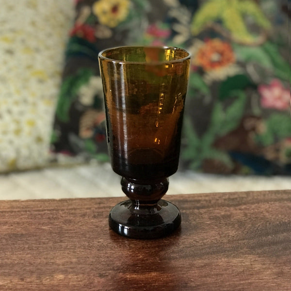 Vase photophore sur pied en verre soufflé ambré hauteur 15 cm - Hello Broc