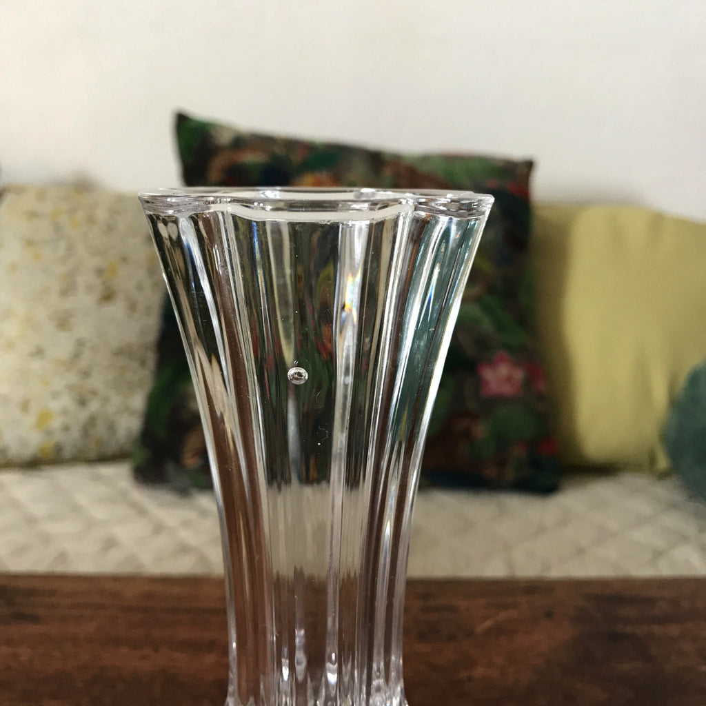 Soliflore en cristal incolore sur pied décor pointe diamant en bas 17 cm Cristal d'Arques - Hello Broc