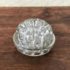 Pique-fleur rond en verre moulé transparent 19 trous et 12 mini - Hello Broc