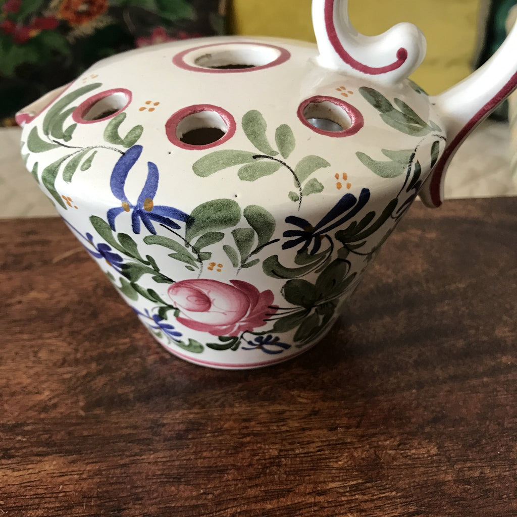Pique-fleur arrosoir en céramique décoré à la main - Hello Broc