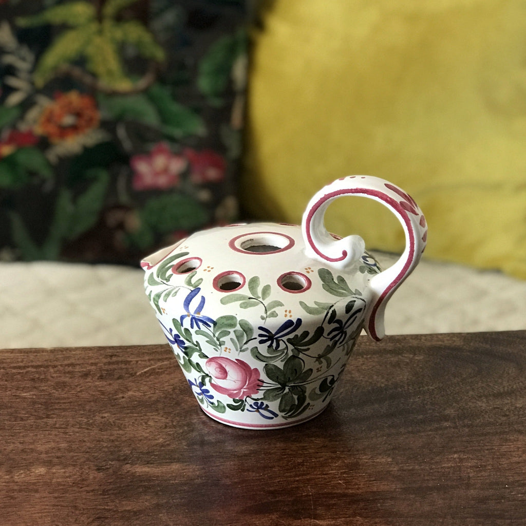 Pique-fleur arrosoir en céramique décoré à la main - Hello Broc