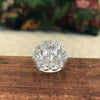 Petit pique-fleurs 9 trous en verre moulé par Hello Broc brocante en ligne