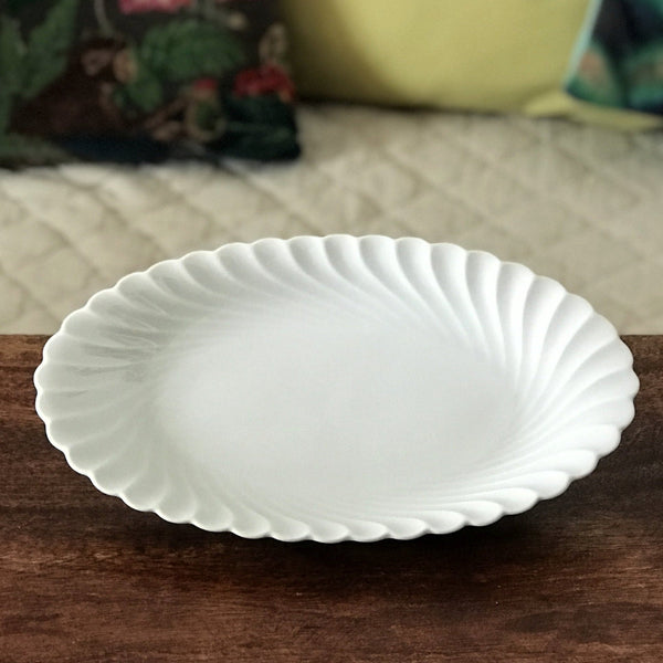 Ravier ovale en porcelaine blanche de Limoges Haviland Torse - 2 en stock - Hello Broc