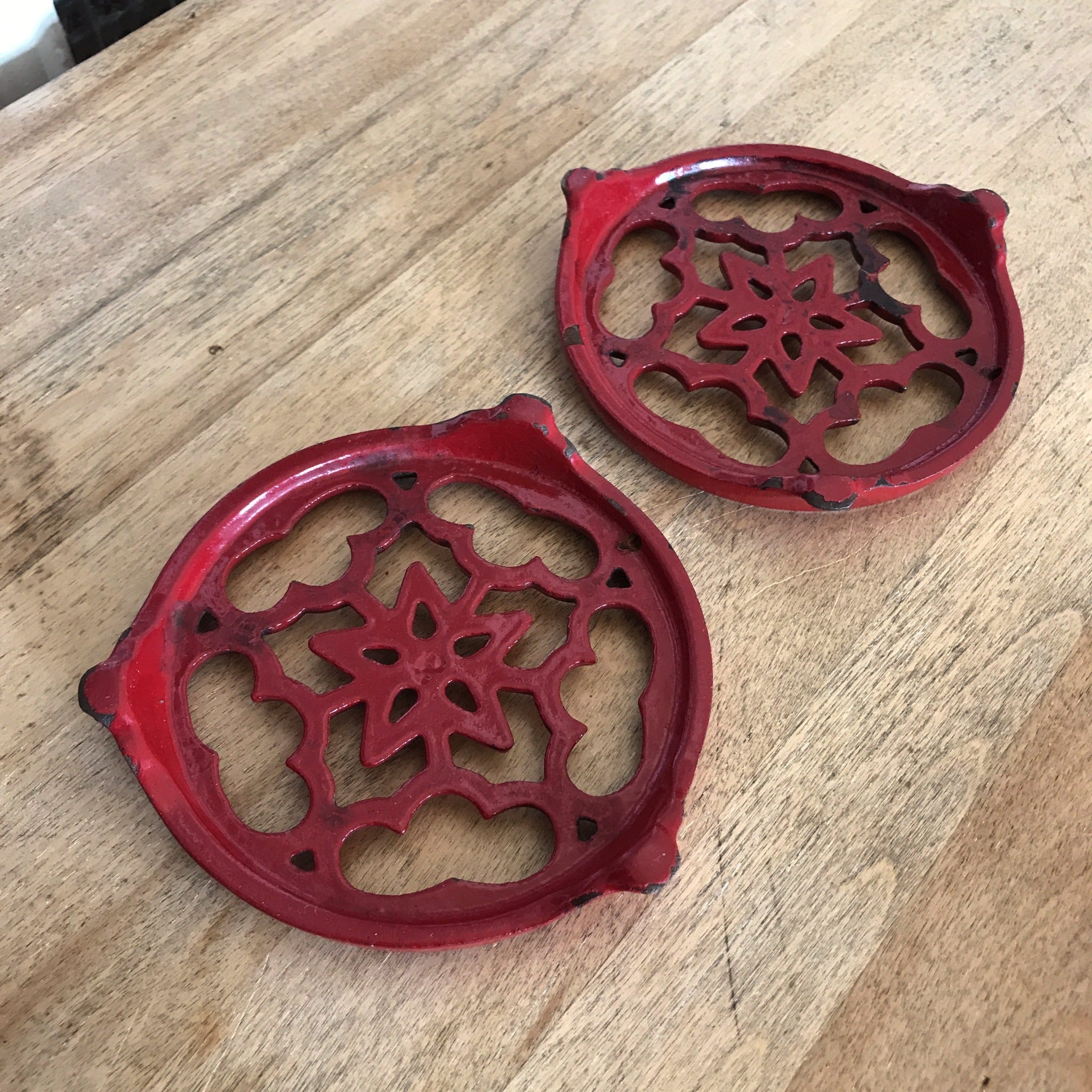 Ancien dessous de plat fonte - France