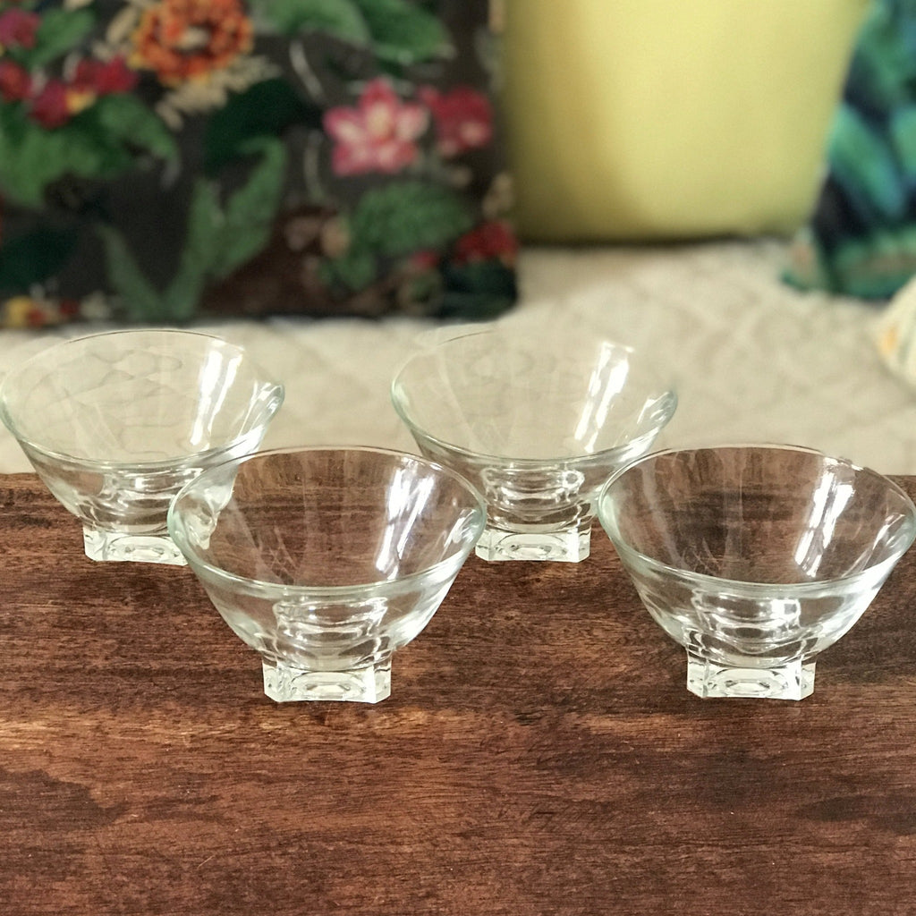 Lot de 4 ou 6 coupes à champagne évasées base carrée - Hello Broc