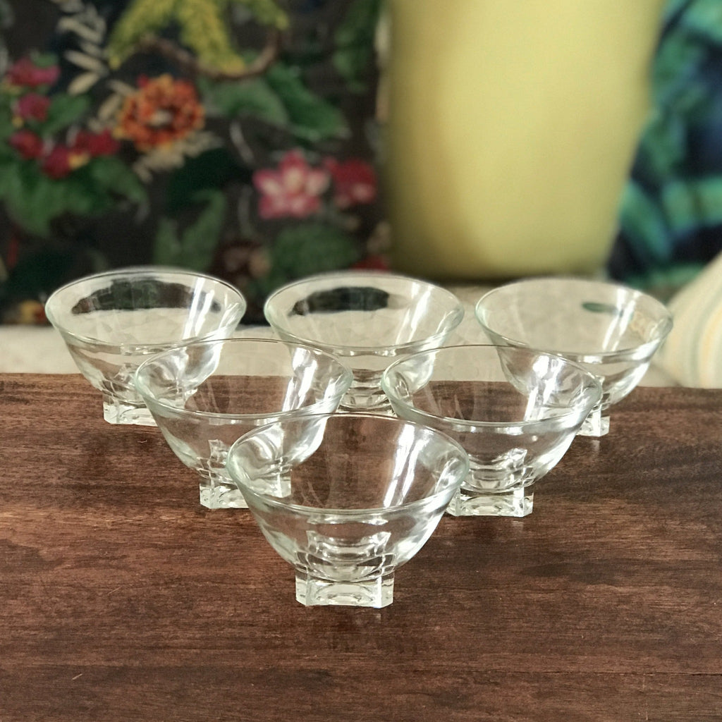 Lot de 4 ou 6 coupes à champagne évasées base carrée - Hello Broc