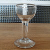 Lot de 5 mini verres à liqueur sur pied en verre soufflé mini ballon Circa 1920 contenance de 1 cl - Hello Broc brocante en ligne