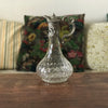 Aiguière carafe Art Nouveau en verre moulé et étain par Hello Broc brocante en ligne