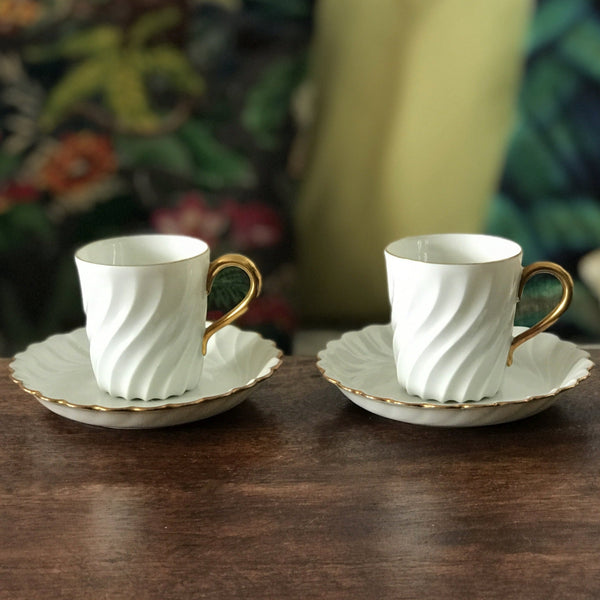 Ensemble de 2 tasses à café et 2 sous-tasses en porcelaine Haviland modèle Torse - 5 lots en stock - Hello Broc