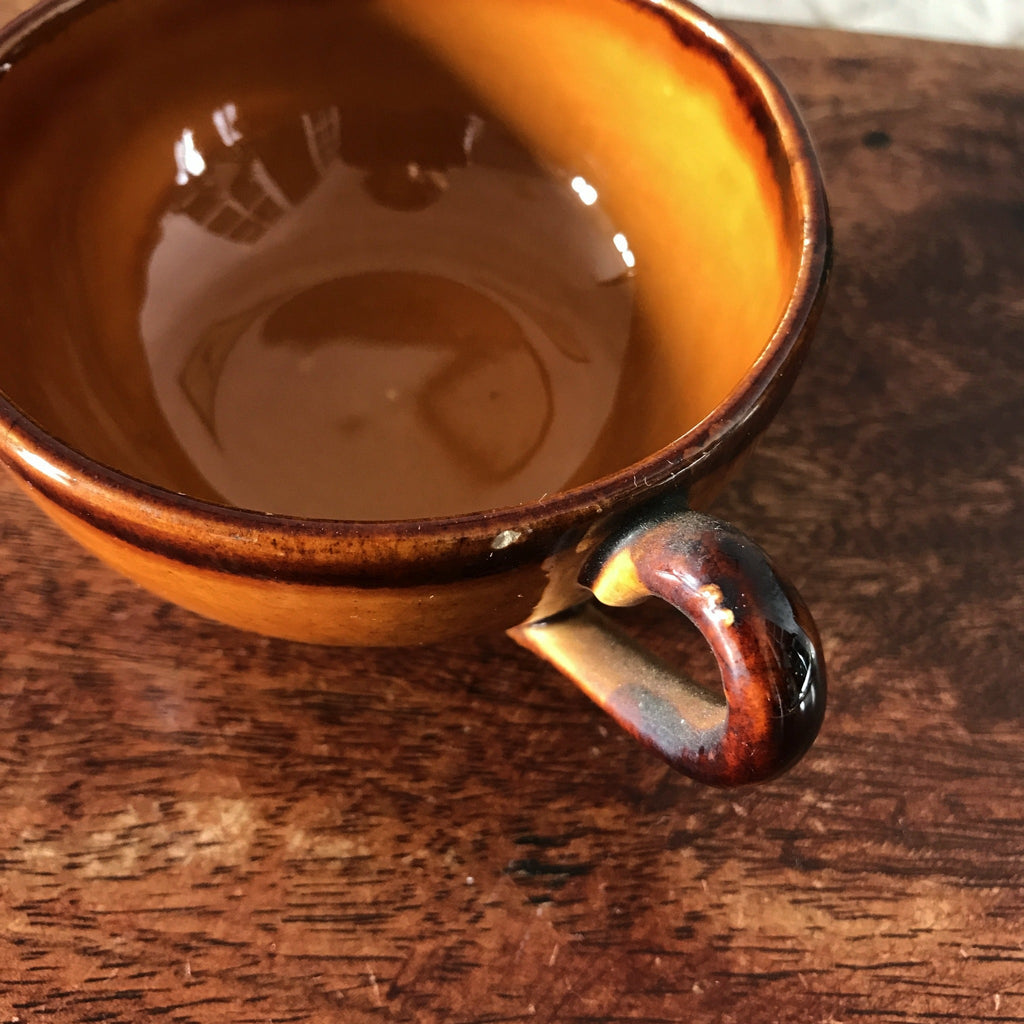 Lot de 7 tasses à café et soucoupes coordonnées en céramique marron de St Clément France