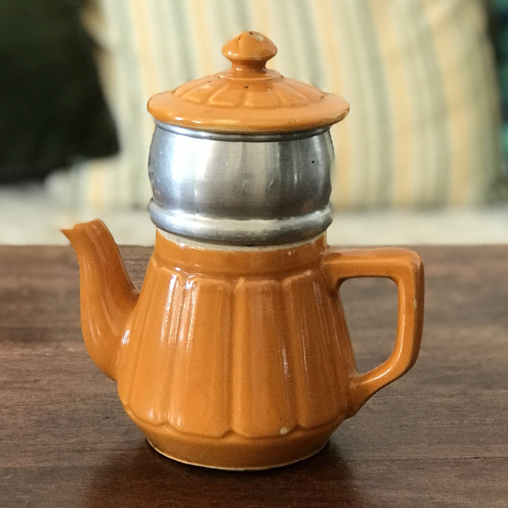 Cafetière ou théière individuelle en céramique orange avec filtre amov –  Hello Broc
