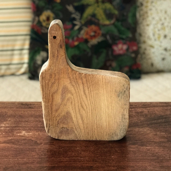 Planche à découper en bois de forme originale - Hello Broc