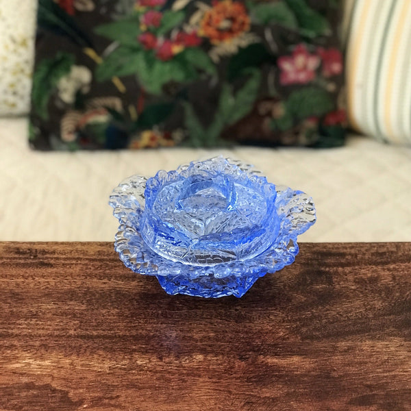 Bonbonnière ou sucrier en verre moulé bleu forme chou - Hello Broc