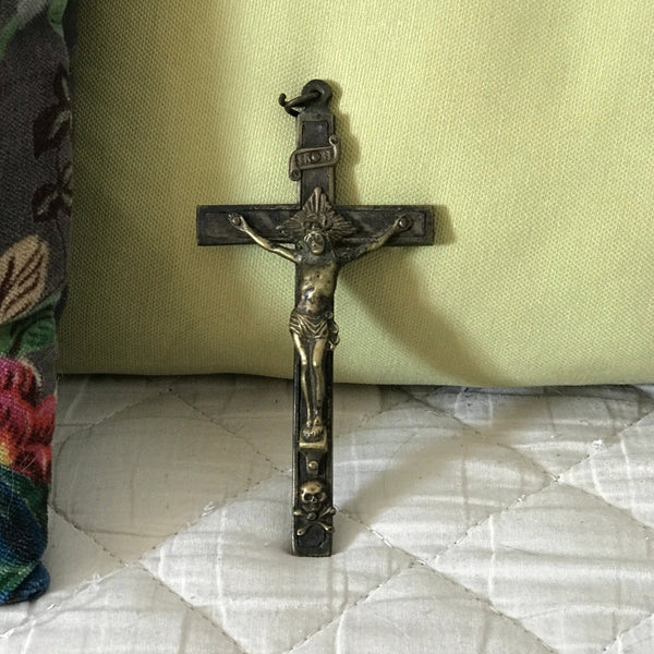 Petit crucifix en laiton et ébène - Hello Broc