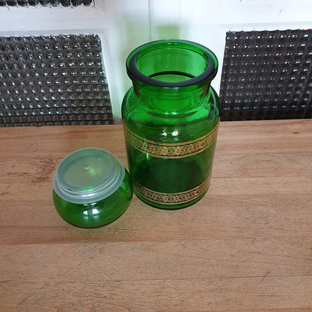 Ancien bocal à café en verre moulé vert et frises imprimées dorées - Hello Broc