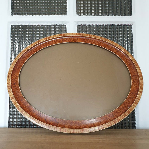 Cadre photo ovale taille moyenne en bois peint avec vitre et fond 36 x 46 cm - Hello Broc
