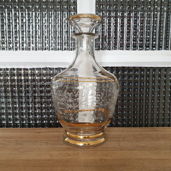 Carafe à liqueur années 50 / 60 liserés dorés, décor volutes - Hello Broc