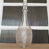 Carafe avec son bouchon d'origine en cristal gravé de Baccarat modèle Rohan par Hello Broc brocante en ligne