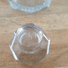 Carafe octogonale en cristal attribué à Saint Louis avec bouchon d'origine Circa 1930 1940 par Hello Broc brocante en ligne