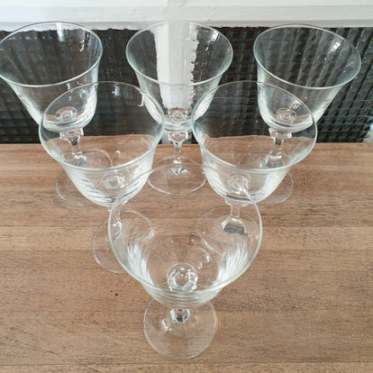 Lot D'anciens Verres à Vin XIXe - Côtes Taillées, Forme Tulipe - Hauteur 10,6 Cm
