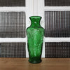 Grand vase en verre moulé vert motifs grappes de raisin - Hello Broc