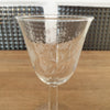 Lot de 4 verres à vin cuit sur pied de forme tulipe décor volutes et croix - 3 lots en stock - Hello Broc
