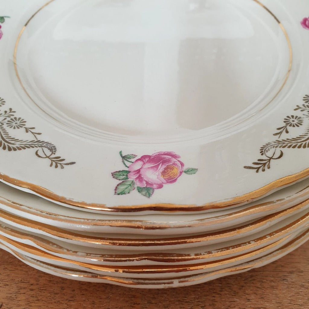 Lot de 6 assiettes à dessert en faïence de Gien décor Marie-Laure milieu XXème siècle - Hello Broc