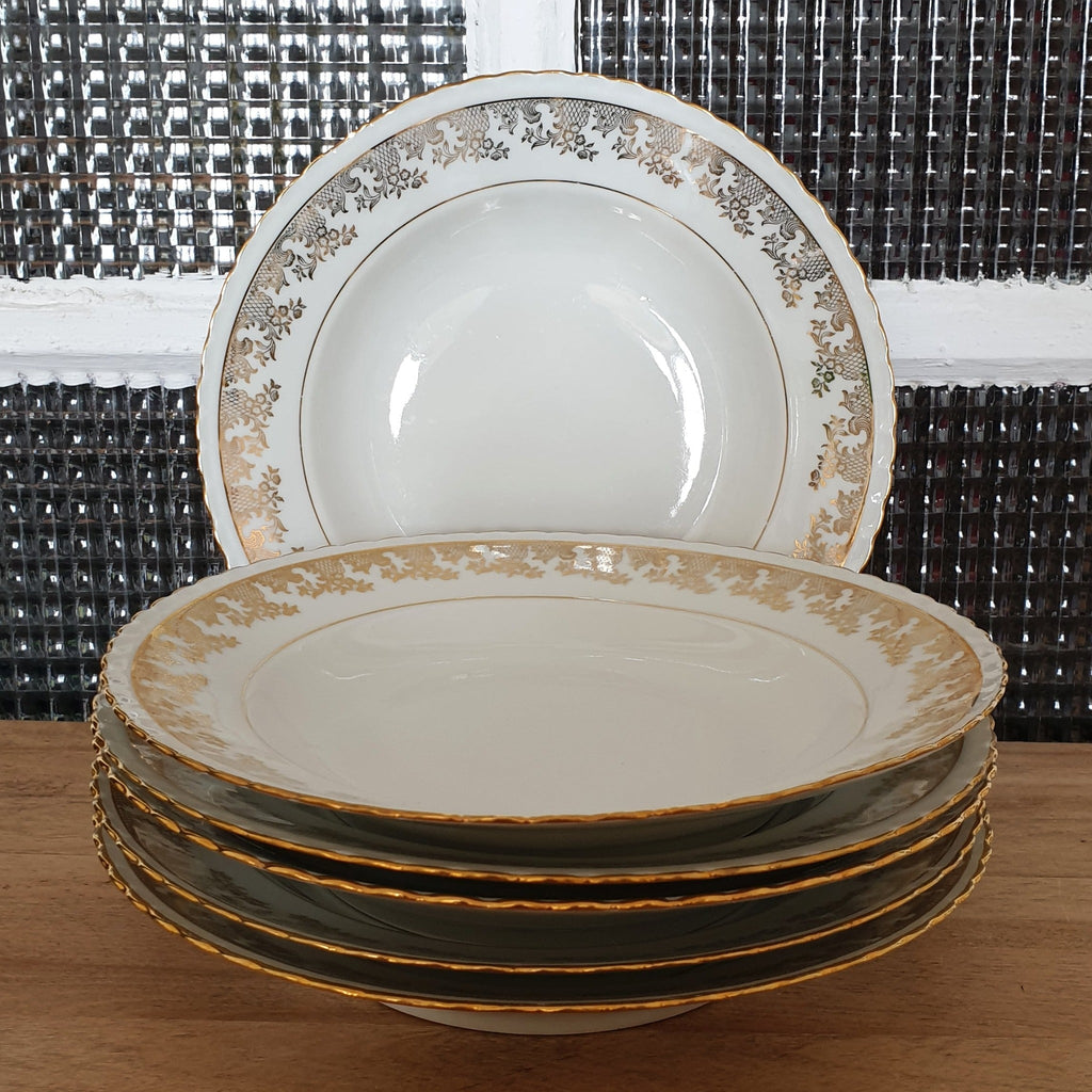 Lot de 6 assiettes creuses en porcelaine blanche décor doré ADP France - 2 lots en stock - Hello Broc