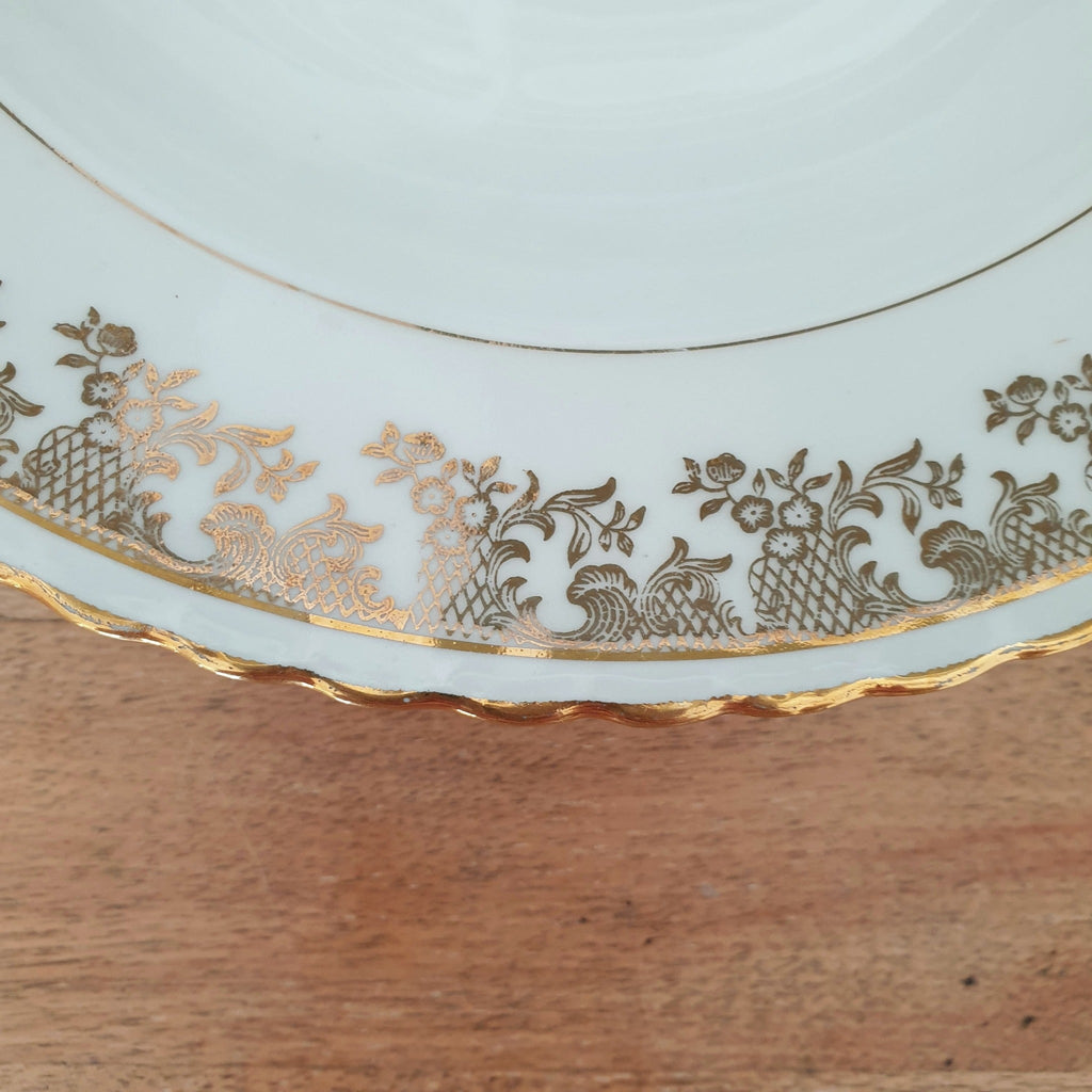 Lot de 6 assiettes creuses en porcelaine blanche décor doré ADP France - 2 lots en stock - Hello Broc
