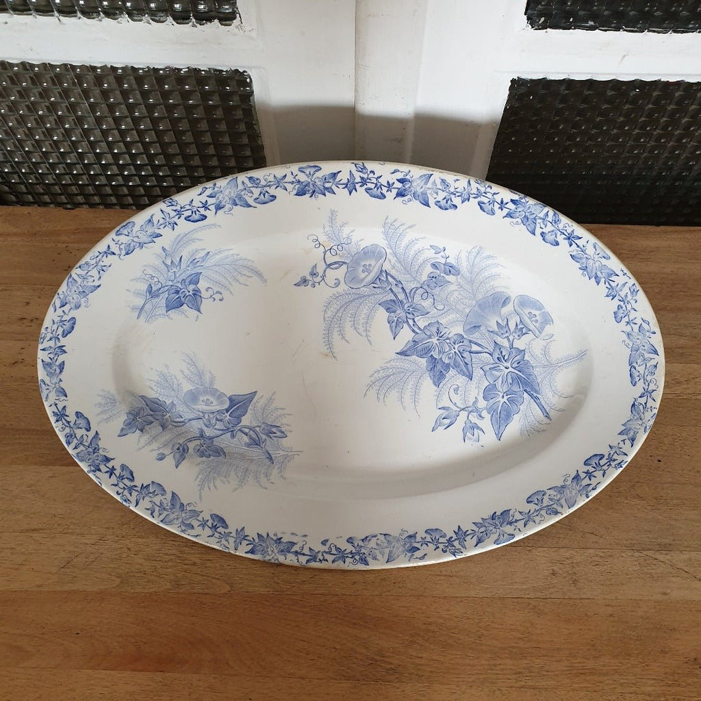 Plat de service ovale Terre de Fer Pexonne décor Liseron - Hello Broc