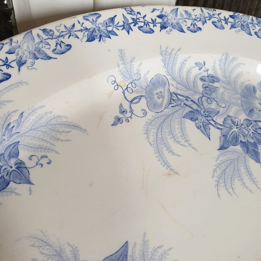 Plat de service ovale Terre de Fer Pexonne décor Liseron - Hello Broc
