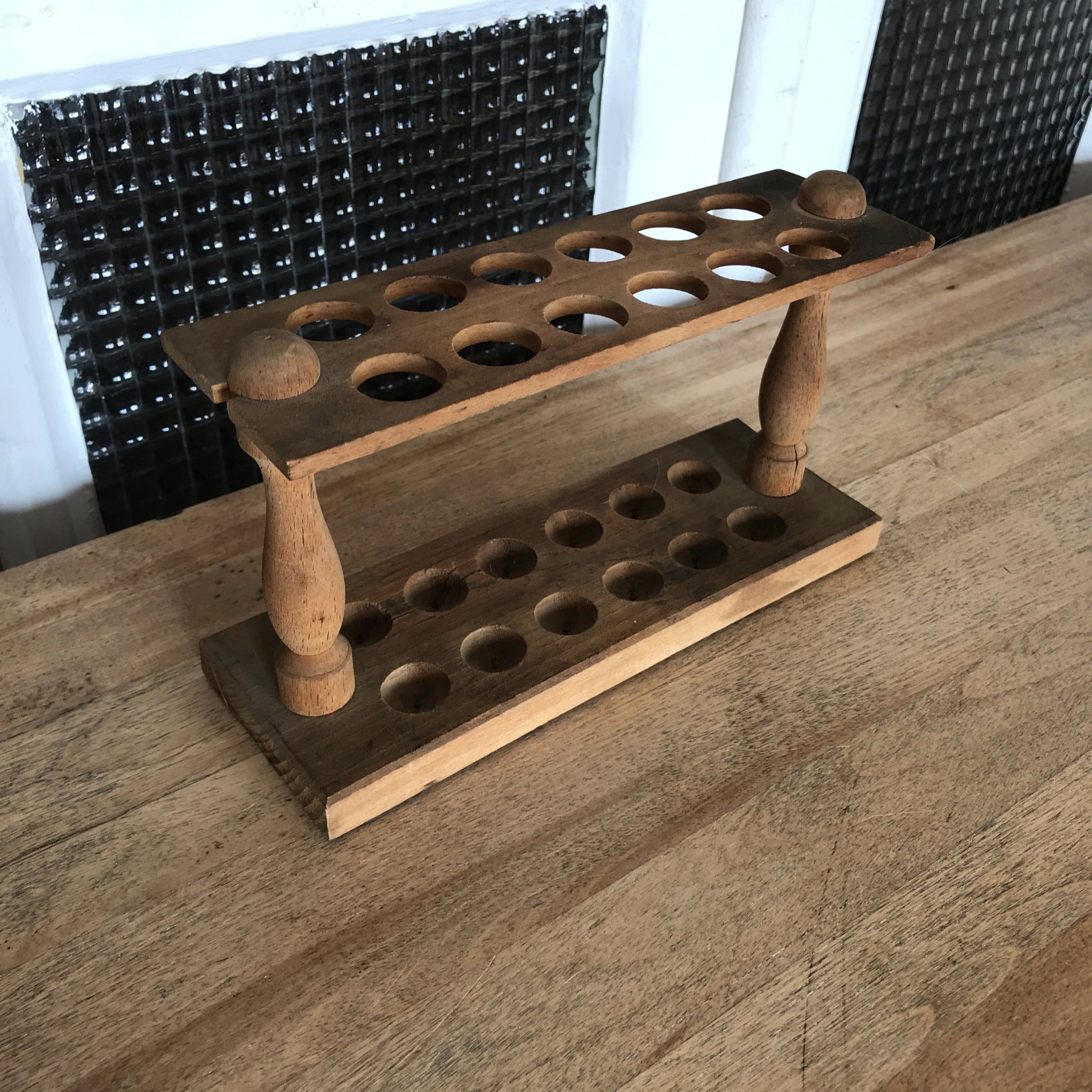 Porte Tube De Laboratoire En Bois - Serrage à Vis - Déco Soliflore