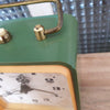 Réveil vintage vert et jaune Jantar made in USSR - Hello Broc