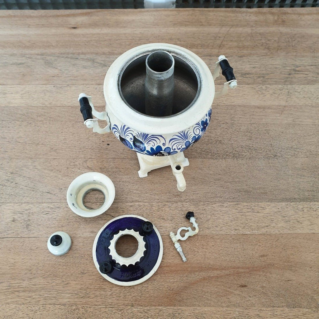Samovar miniature pour dînette ou maison de poupée - Hello Broc