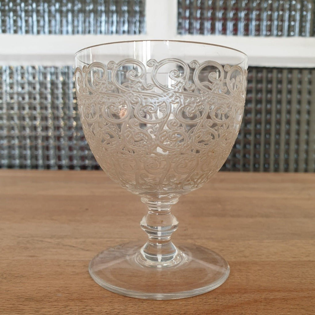 Verre à vin en cristal de Baccarat modèle Rohan contenance 13 cl - 9 en stock - Hello Broc