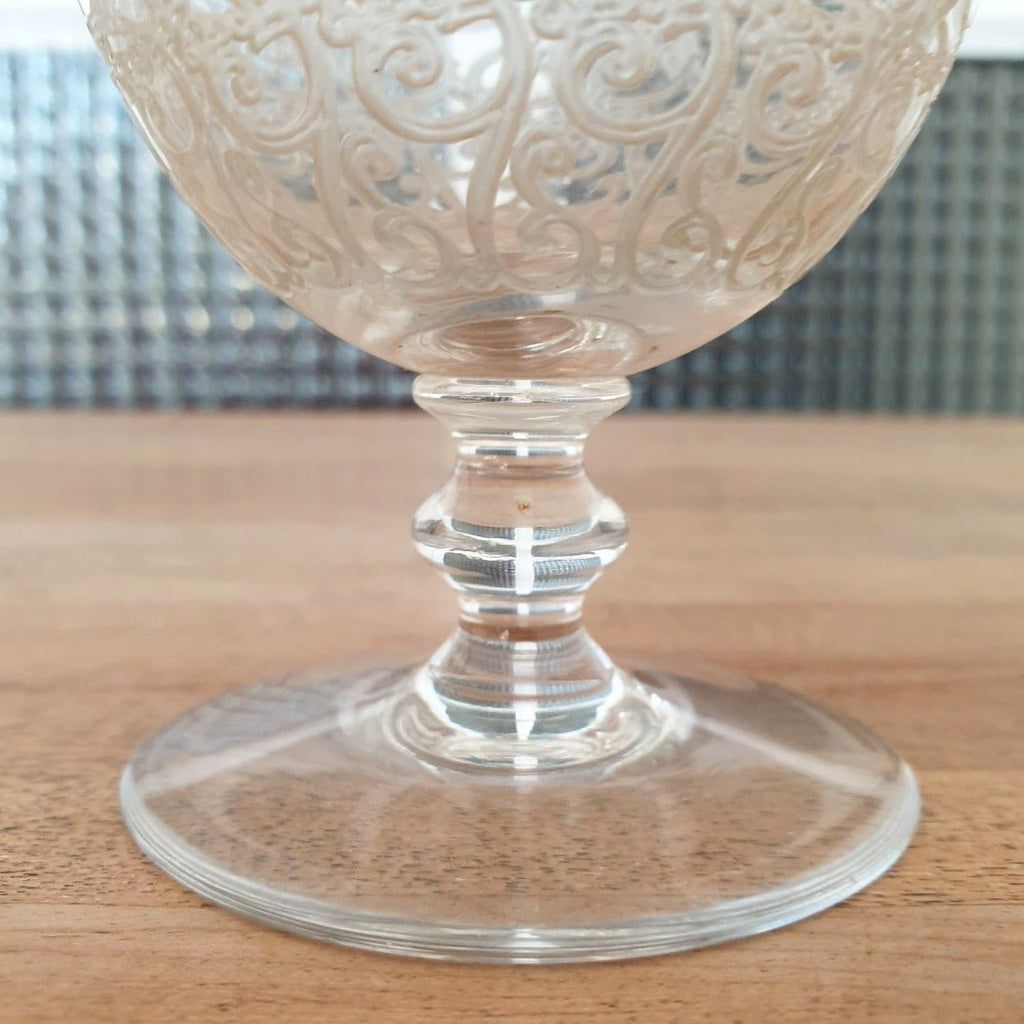 Verre à vin en cristal de Baccarat modèle Rohan contenance 13 cl - 9 en stock - Hello Broc